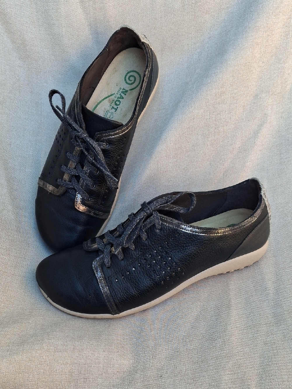 Naot Koru Black Leather Perforated Sneakers EU 38 US 7